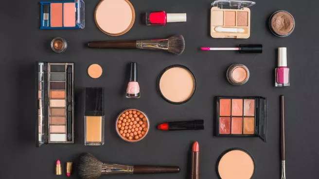 محصولات آرایشی شهرزیبایی گناوه